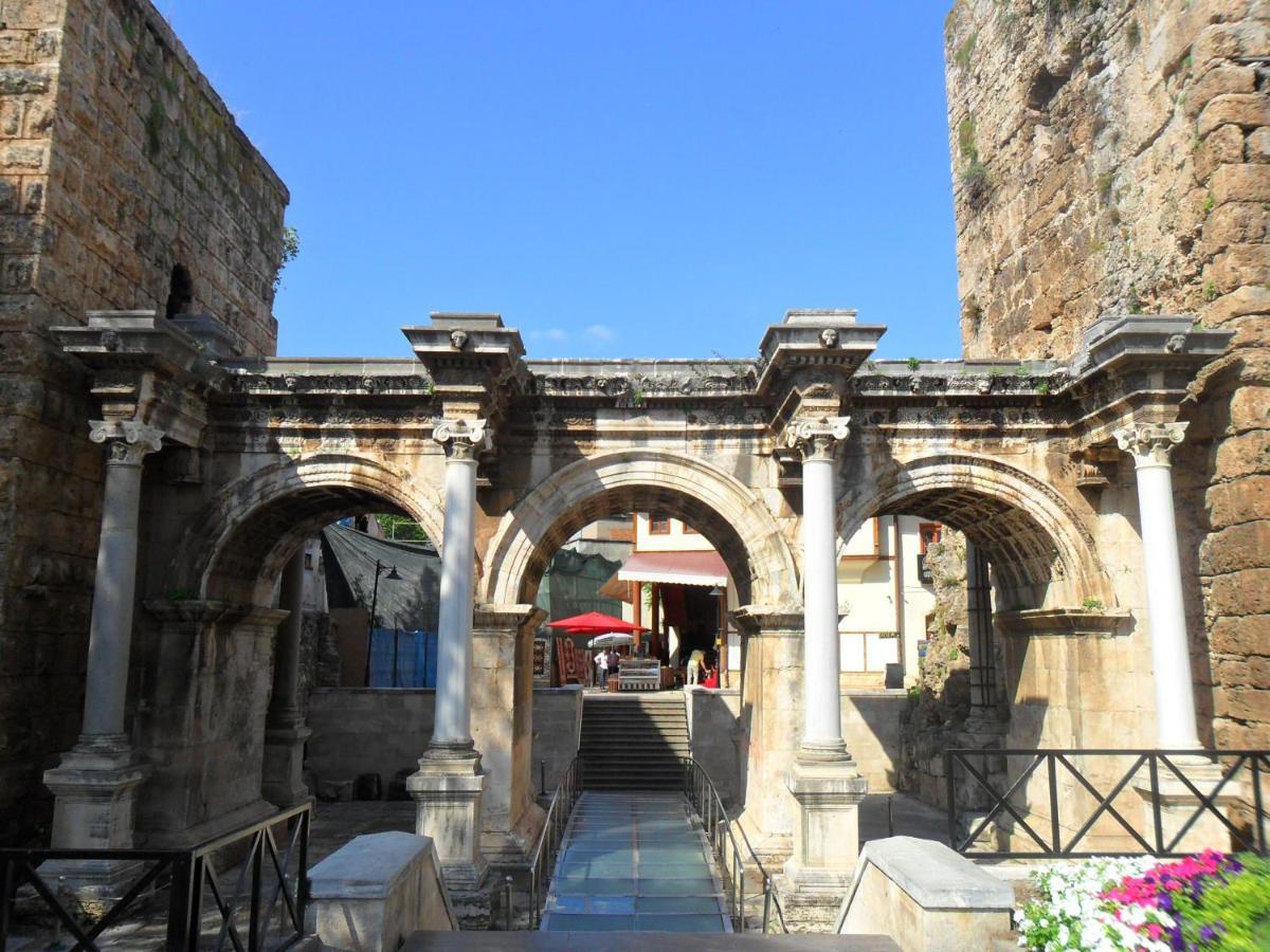 אנטליה Denizhan Hotel מראה חיצוני תמונה